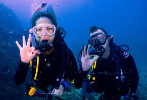 Discover Scuba Diving in Fujairah one pool & one sea dive 1